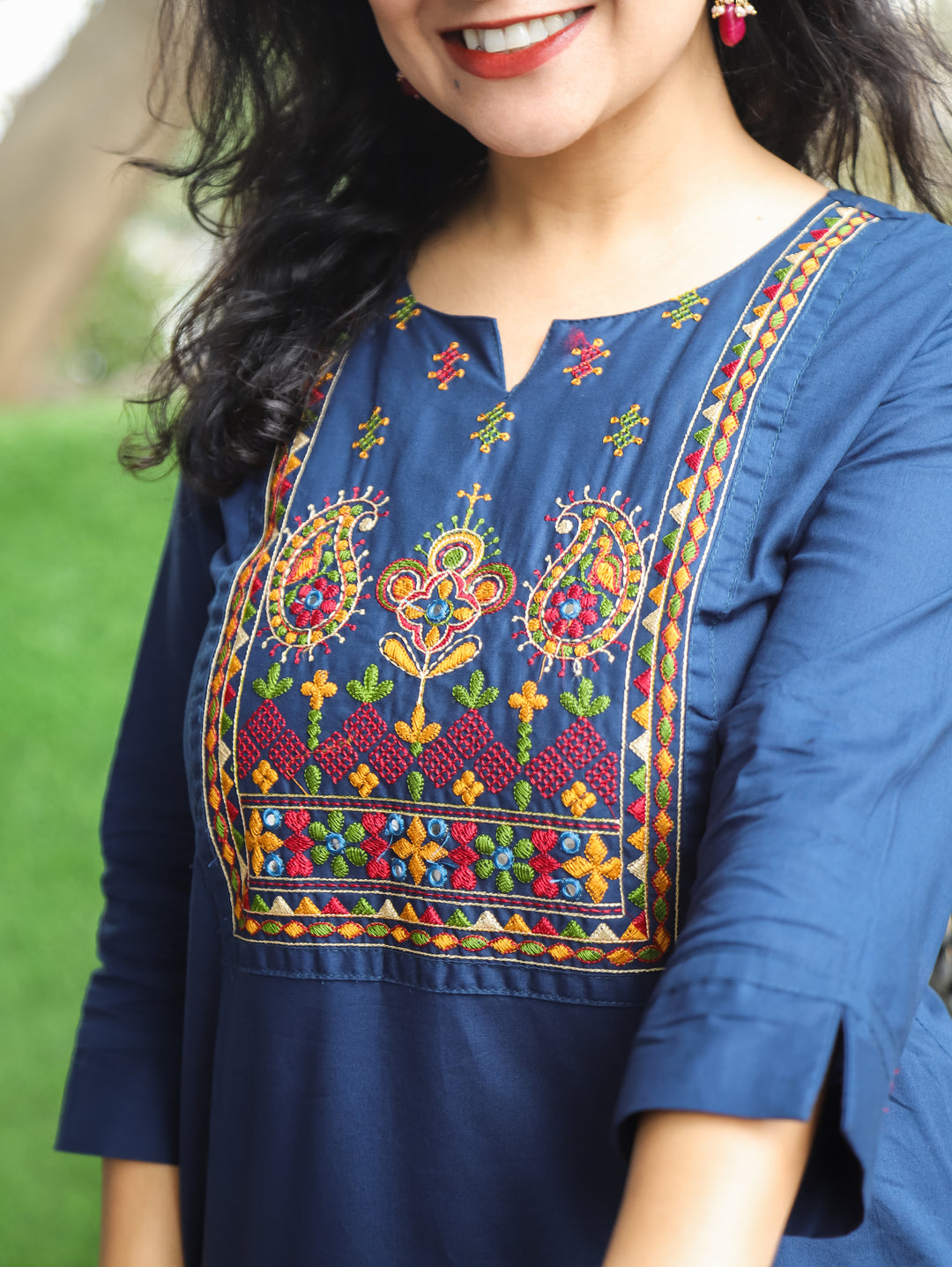 Hayat Navy Blue Emroidered Work Cotton Kurti