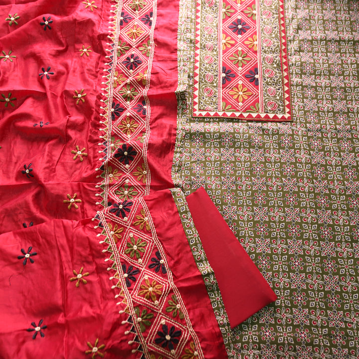 Naina Forest Green Embroidered Neck Yoke with Ajrak Print Cotton Set