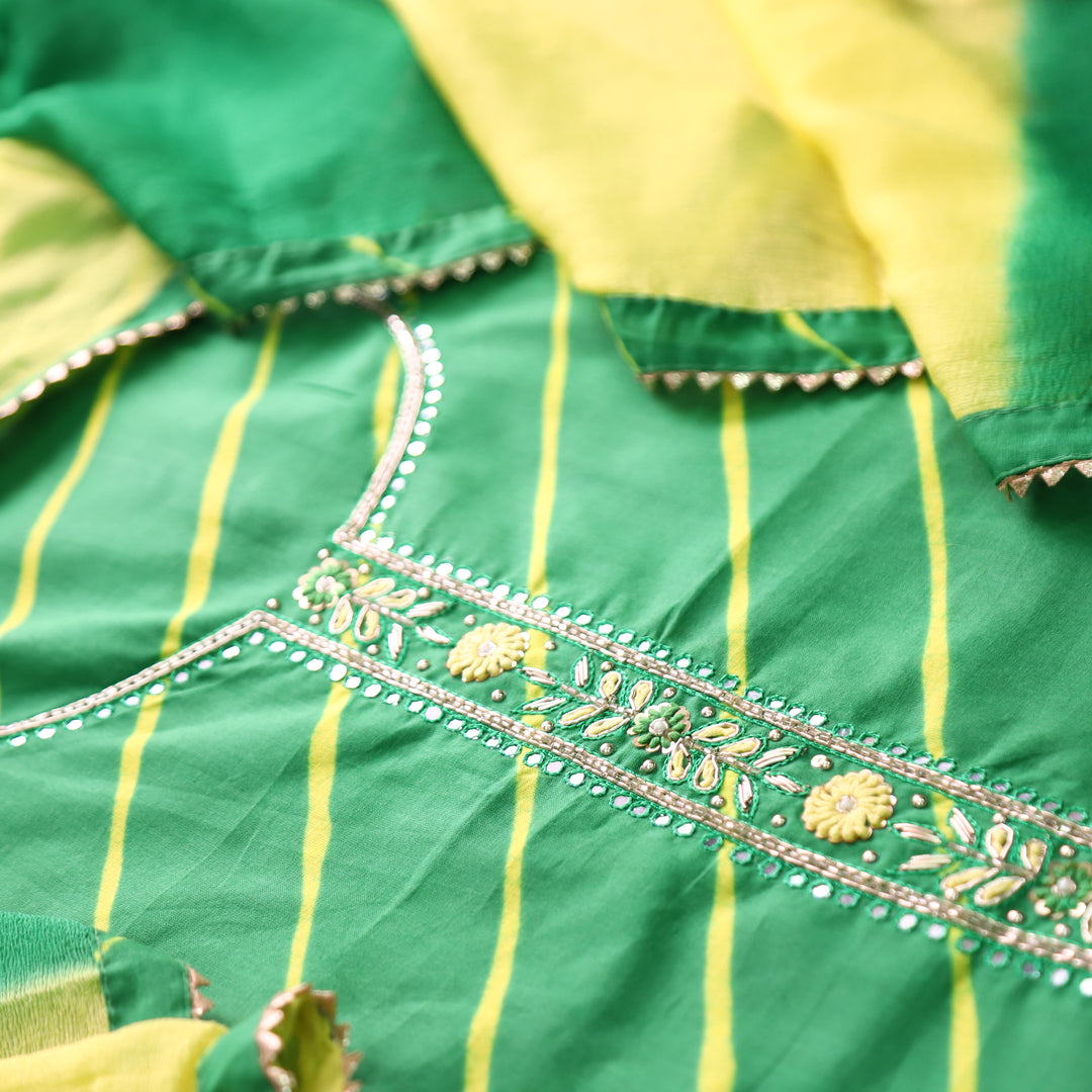 Mishti Leaf Green Leheriya Print with Embellish Neck Work Cotton Set