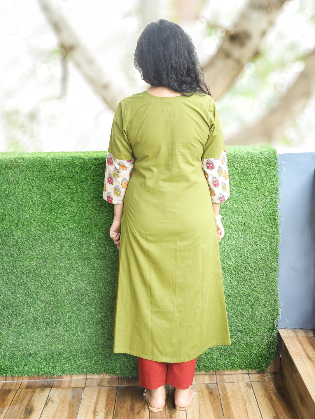 Lara Green Budda Yoke Panel Cotton Kurti