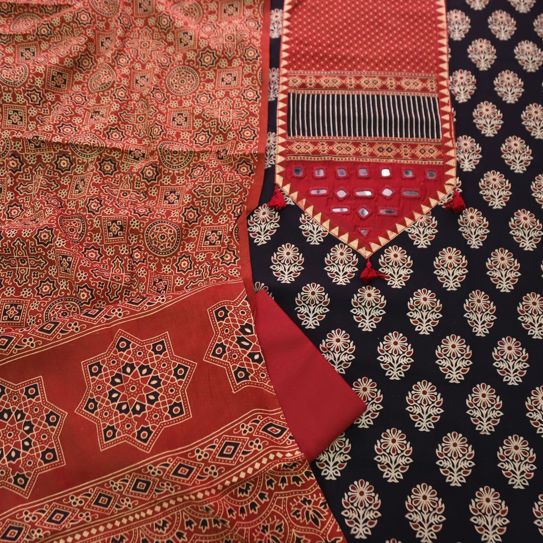 Rushna Ebony Black with Red Kutch Patch and Mirror in Ajrak Print Cotton Set
