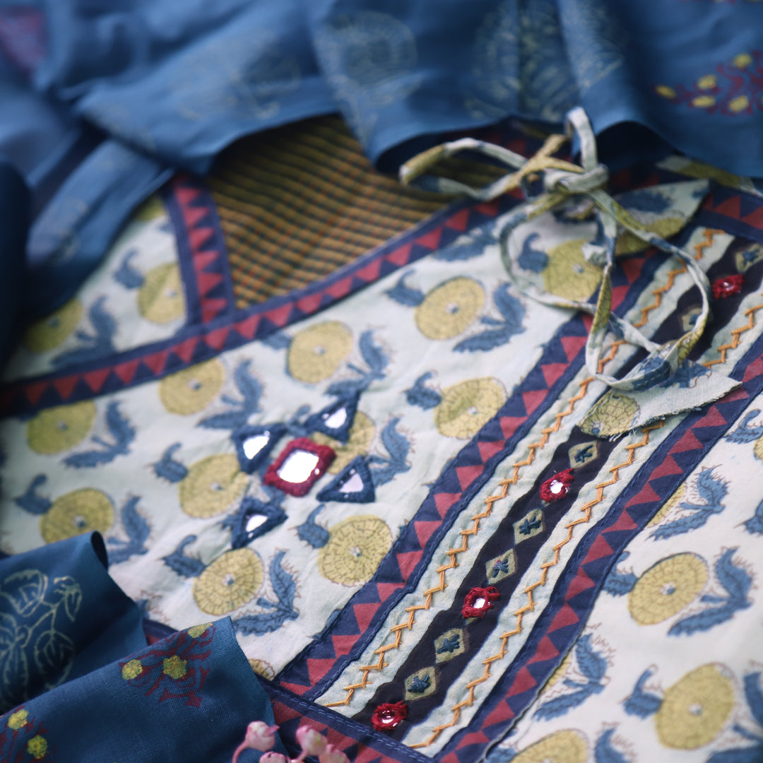 Shakuntala Sand White Angrakha Neck Kutch Patch Work Cotton Suit Set D1