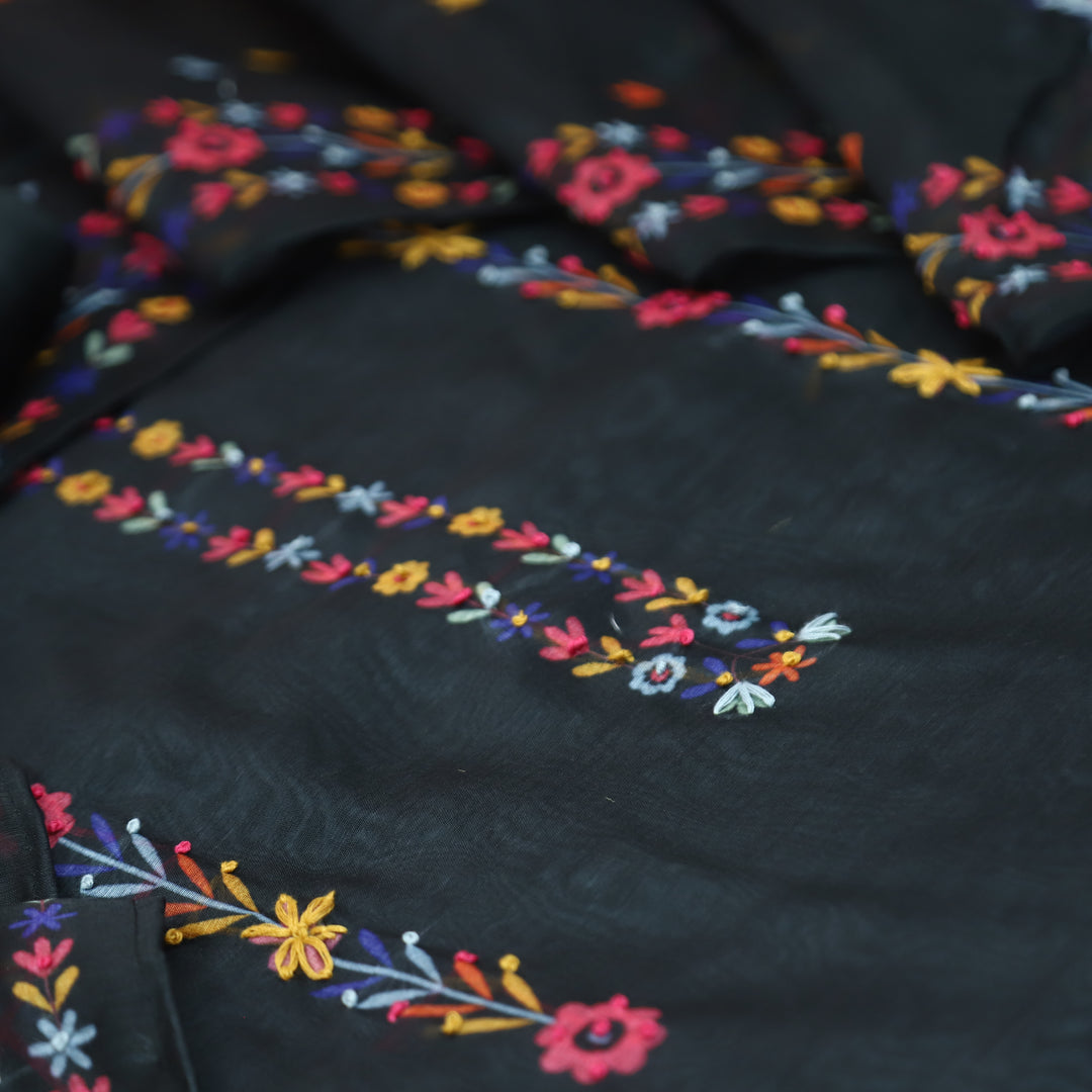 Avisha Charcoal Black Kolkata Hand Kantha Embroidered Work Chanderi Set