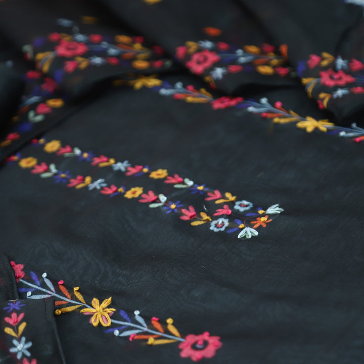 Avisha Charcoal Black Kolkata Hand Kantha Embroidered Work Chanderi Set