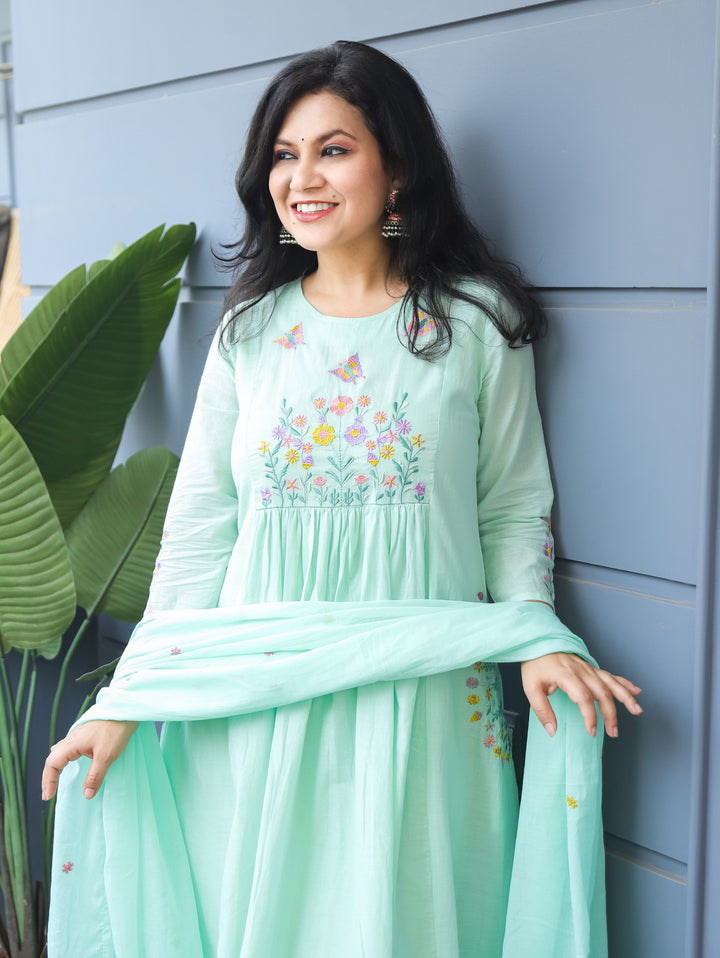 Petal Mint Green Embroiderd 3 Piece Set