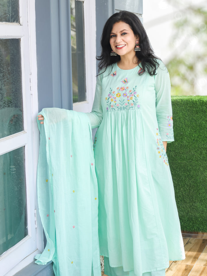 Petal Mint Green Embroiderd 3 Piece Set