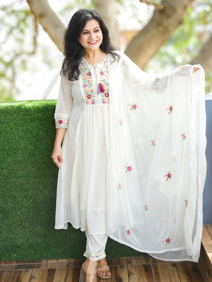 Hans Safed Embroiderd Chiffon 3 Piece Set