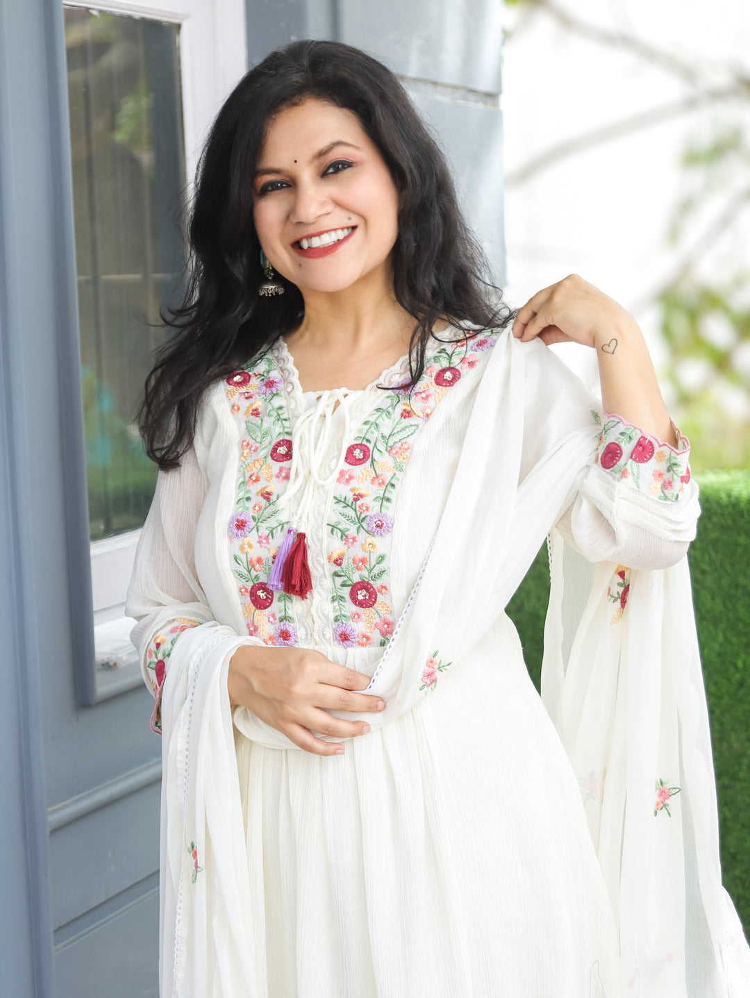 Hans Safed Embroiderd Chiffon 3 Piece Set