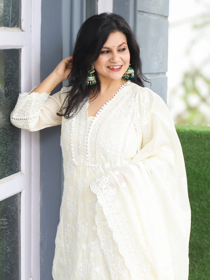 Pastel Safed Embroidered Mul Cotton 3 Piece Set