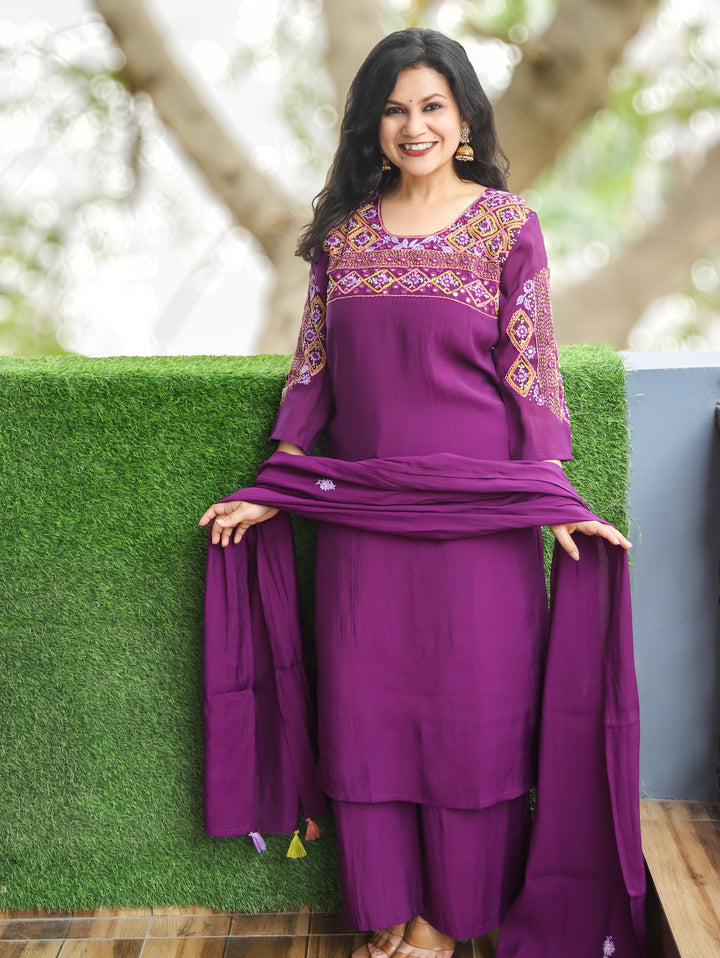 Bhanushi Purple Bengal Hand Embroidery 3 Piece Set