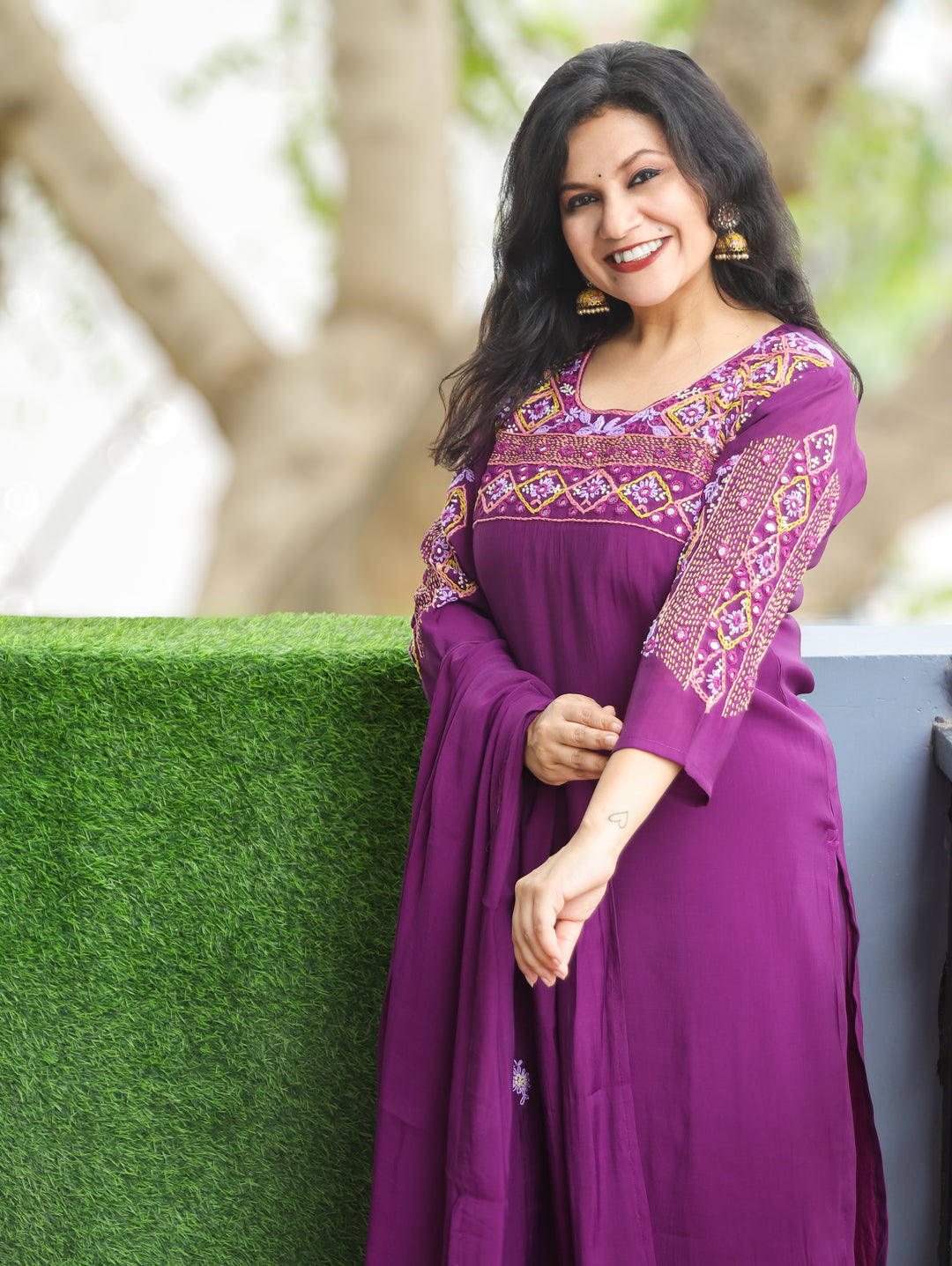 Bhanushi Purple Bengal Hand Embroidery 3 Piece Set