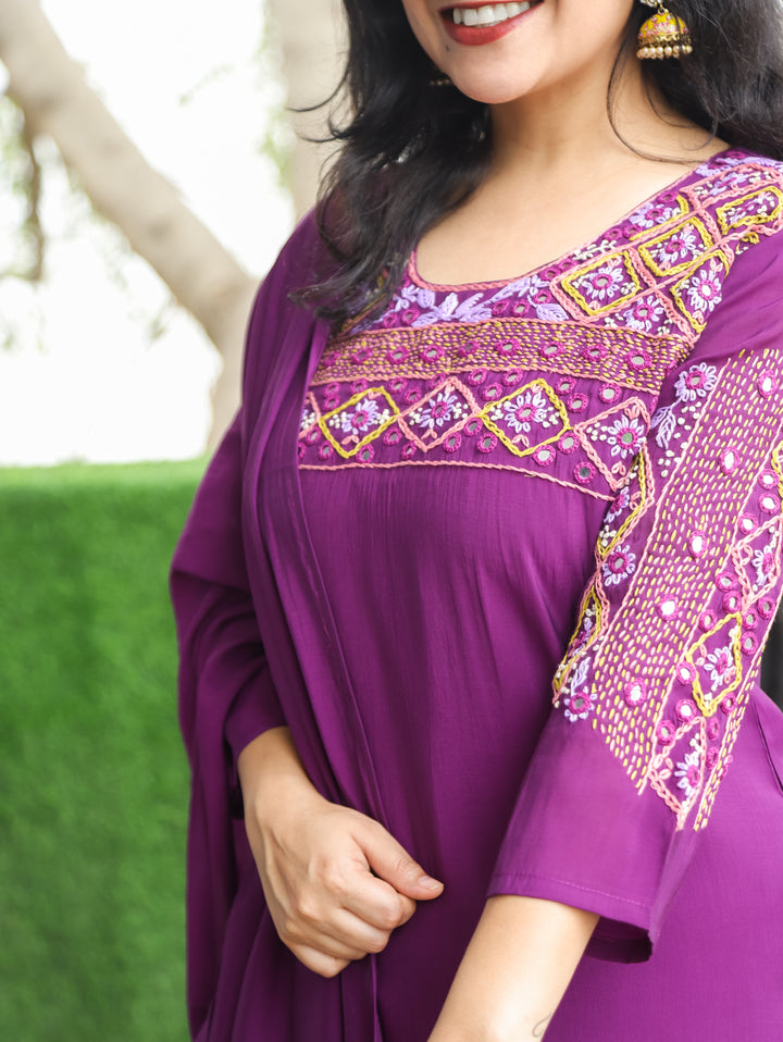 Bhanushi Purple Bengal Hand Embroidery 3 Piece Set