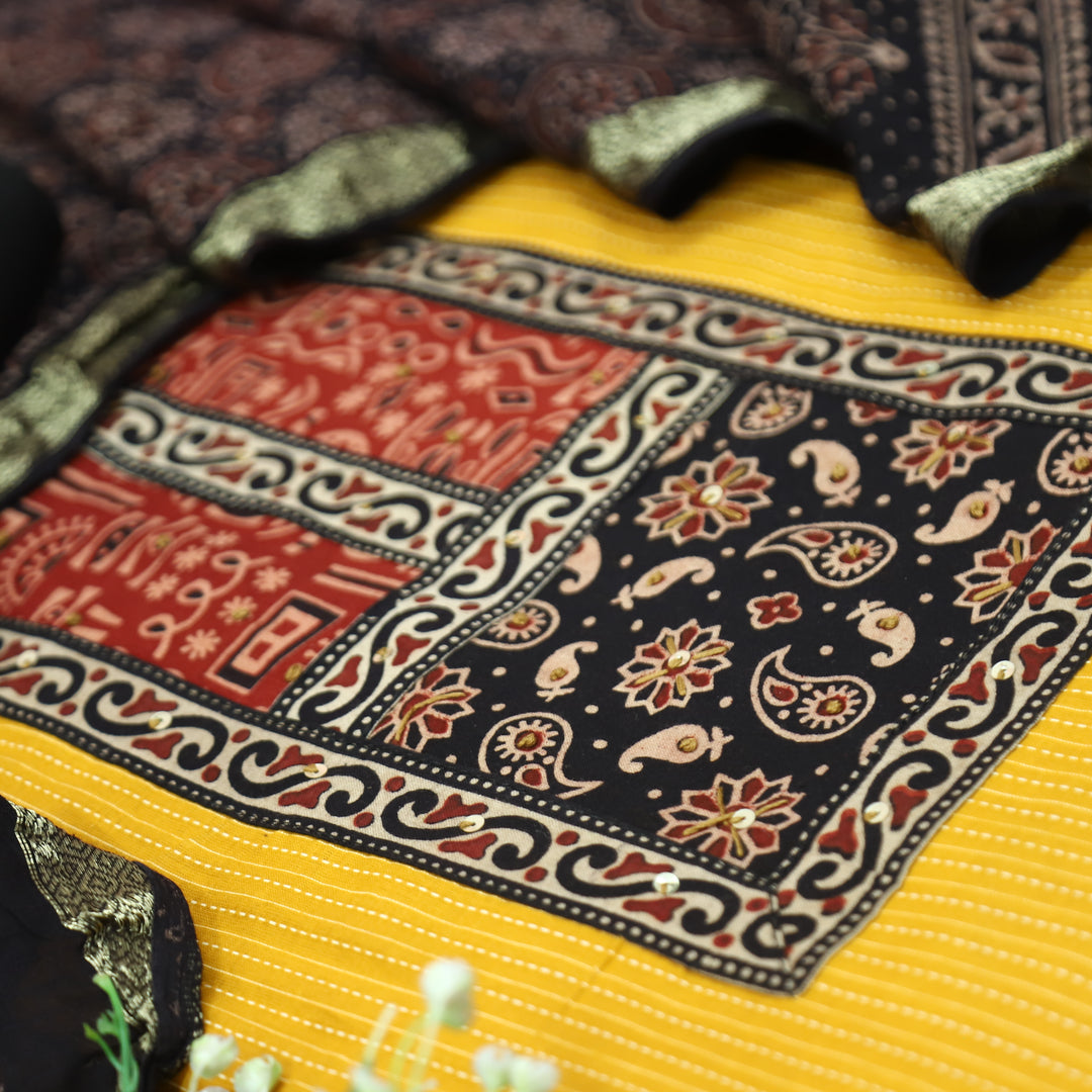 Maahi Corn Yellow Mirror Work Yoke in Running Cotton Set