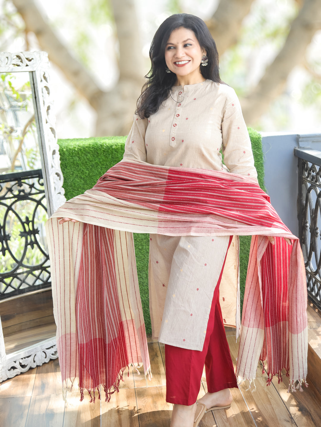 Emily Red Handloom Cotton 3 Piece Set