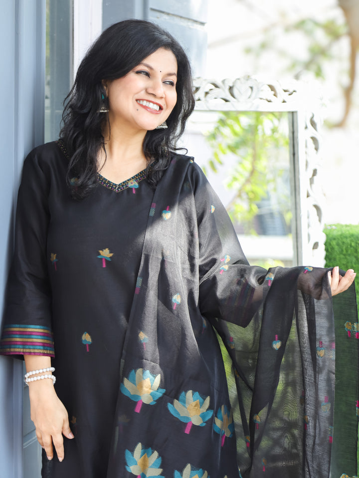 Flora Black with Teal Jamdani 3 Piece Set