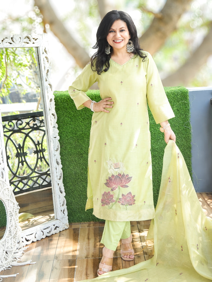 Flora Mint Green Pichwai Jamdani 3 Piece Set