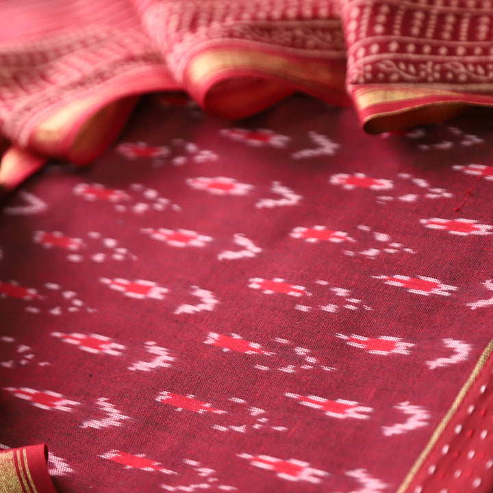 Vandana Berry Red All Over Ikkat Inspired Printed Handloom Cotton Set