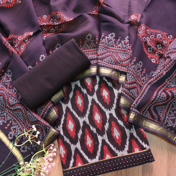 Vandana Oil Black All Over Ikkat Inspired Printed Handloom Cotton Set