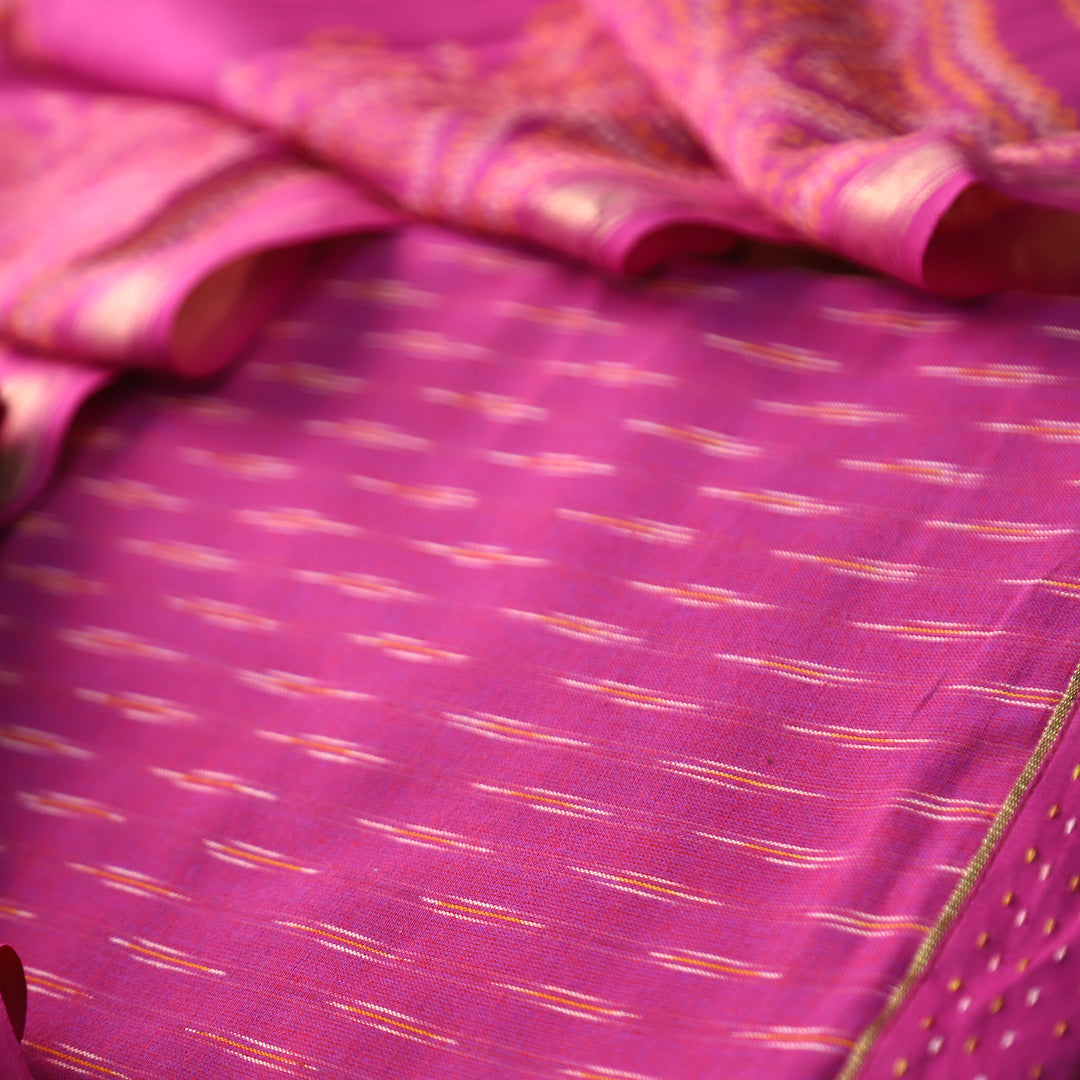 Vandana Magenta Pink All Over Ikkat Inspired Printed Handloom Cotton Set