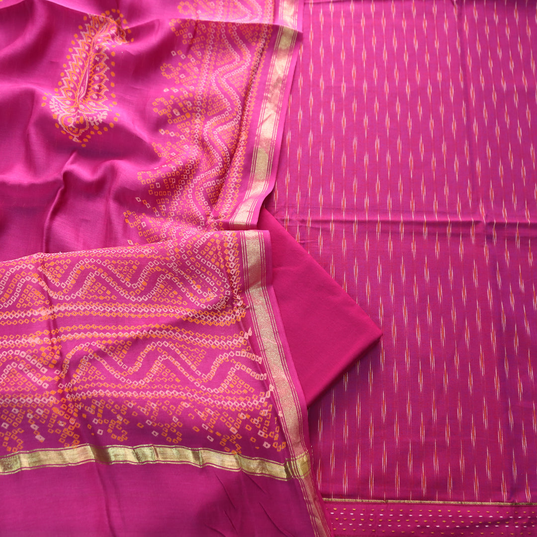 Vandana Magenta Pink All Over Ikkat Inspired Printed Handloom Cotton Set