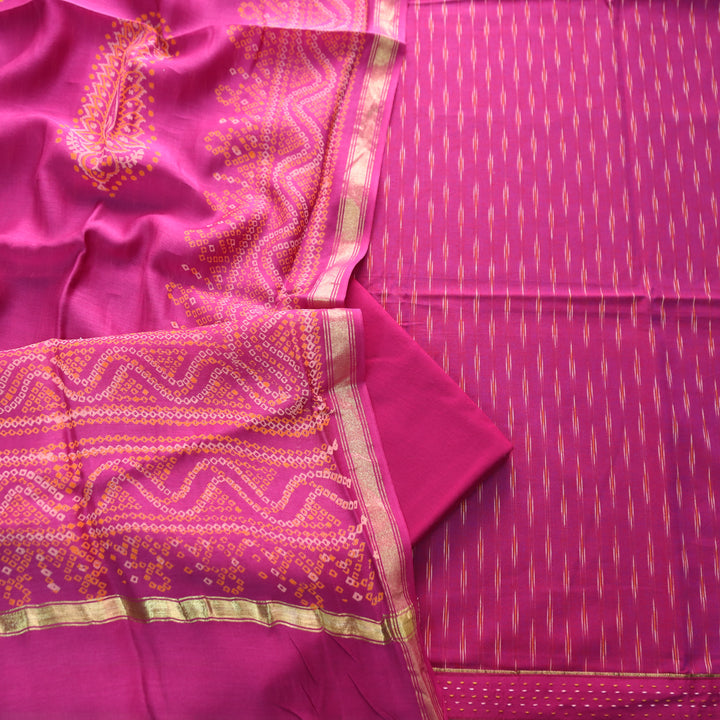 Vandana Magenta Pink All Over Ikkat Inspired Printed Handloom Cotton Set