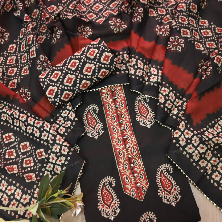 Rua Oil Black Kardana with Potli Button Patch Printed Cotton Set