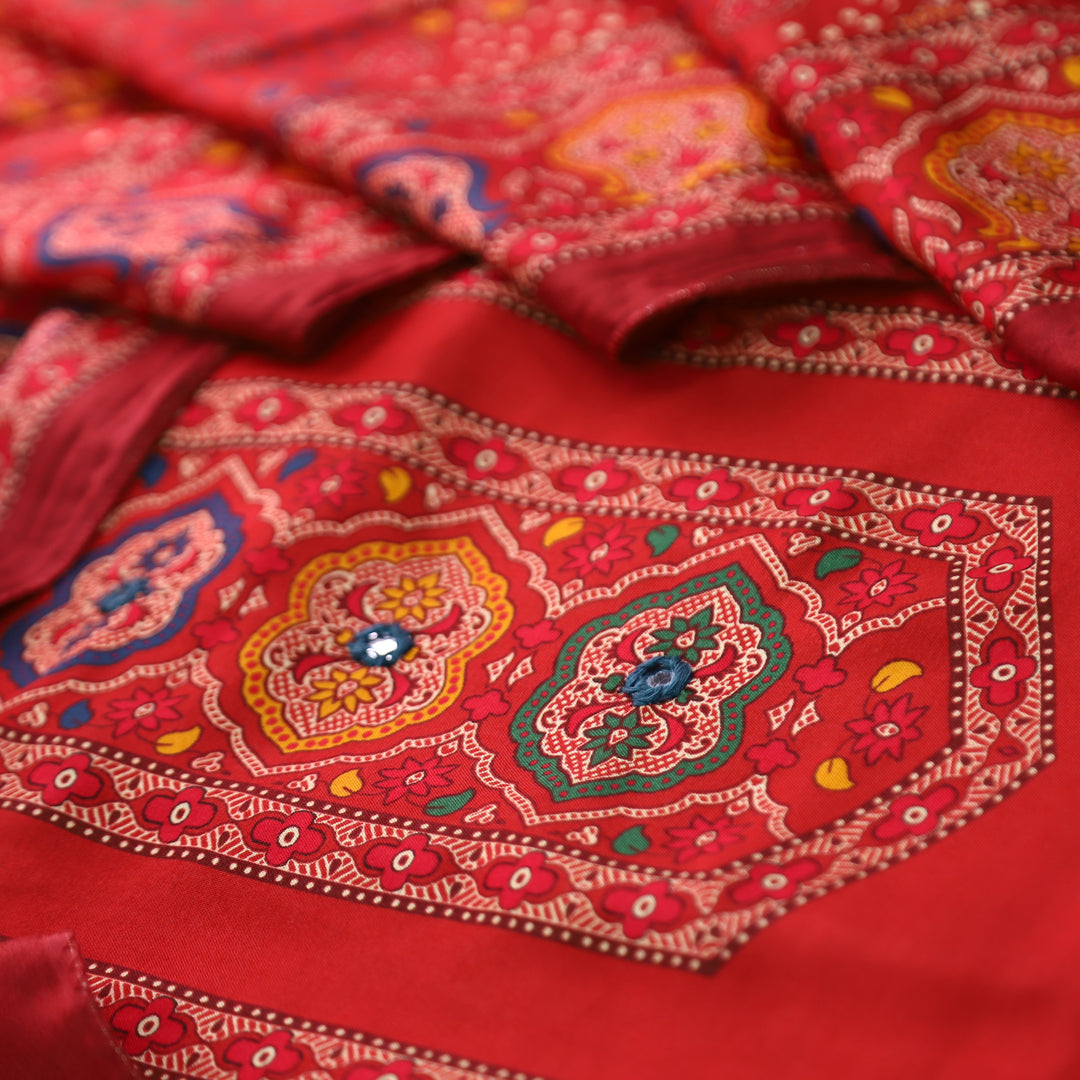 Roop Coral Blush Red with Digital Printed Yoke with Mirror Work Art Muslin Suit Set