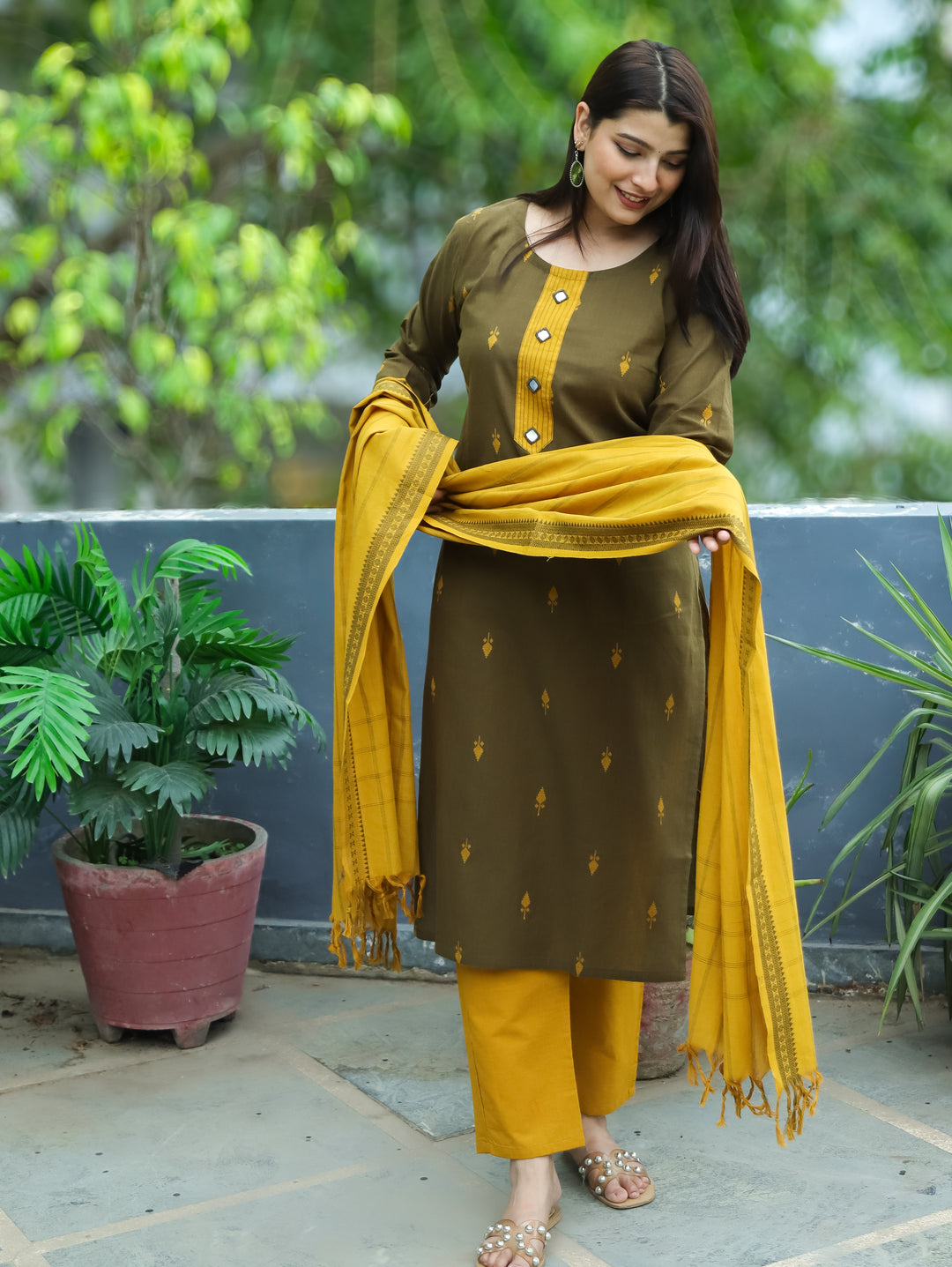 Gracy Mehndi Green Mirror South Cotton 3 Piece Set