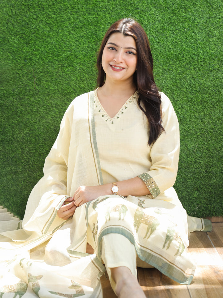 Iva Beige Green Deer Shimmer Tissue Linen 3 Piece Set