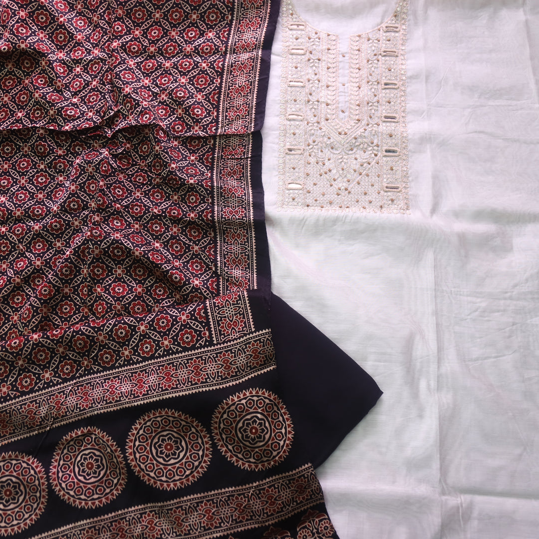 Rua Cream White Zari with Mirror Work Neck Chanderi and Black Mashru Dupatta