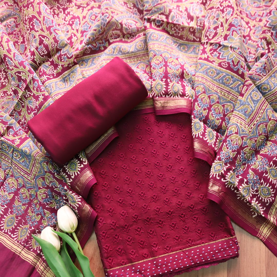 Rurvi Burgundy Wine All Over Thread Work Cotton Set