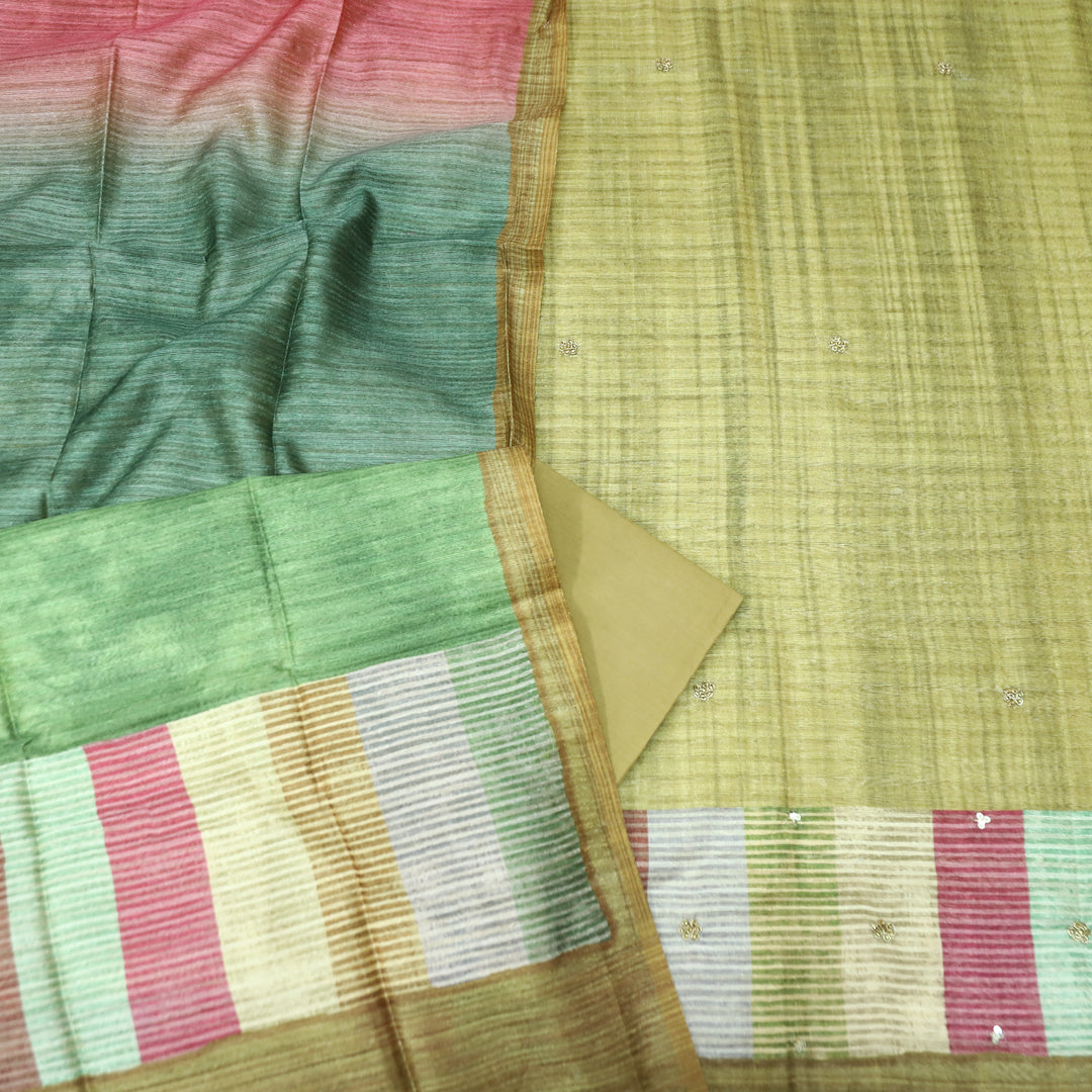 Saarthi Leaf Green Sprial Work Detailing Monga Silk Set
