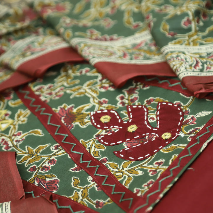 Kriya Berry Red Applique Kalamkari Yoke Jam Cotton Set