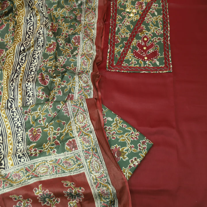 Kriya Berry Red Applique Kalamkari Yoke Jam Cotton Set