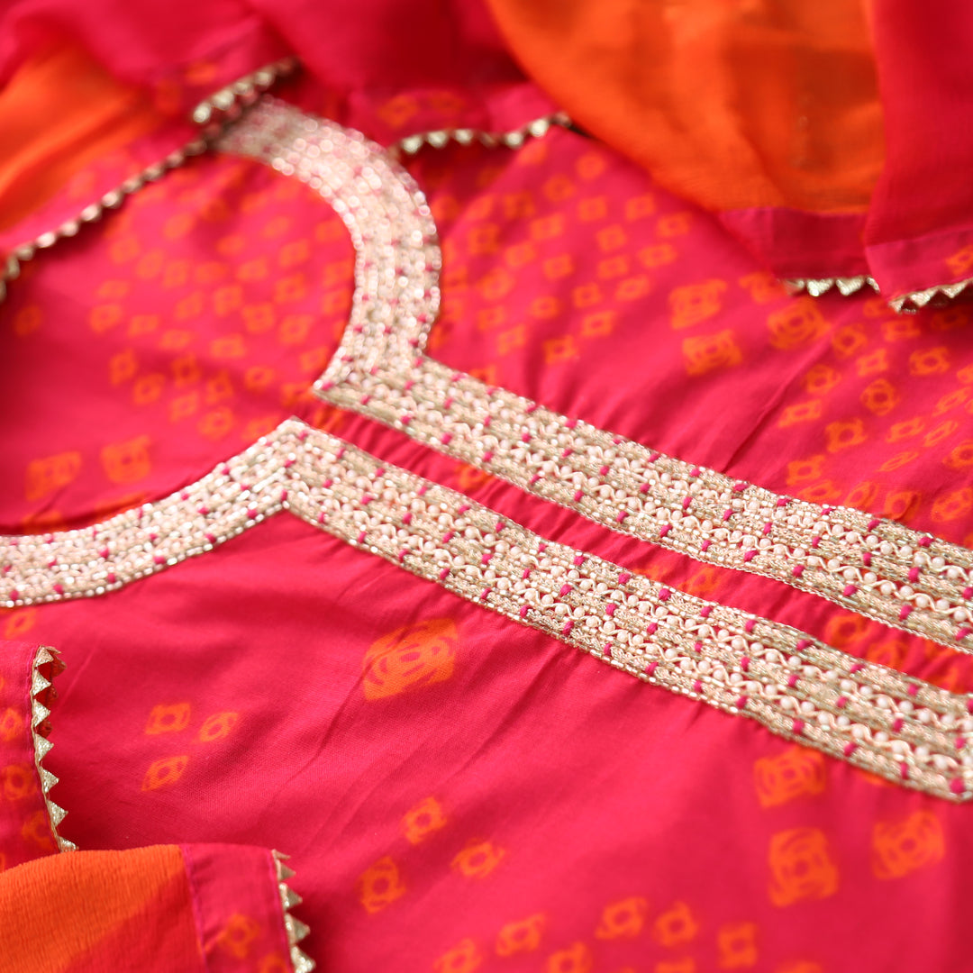 Madhubala Rani Red Kardana Embellish Neck Bandhej Print Cotton Set