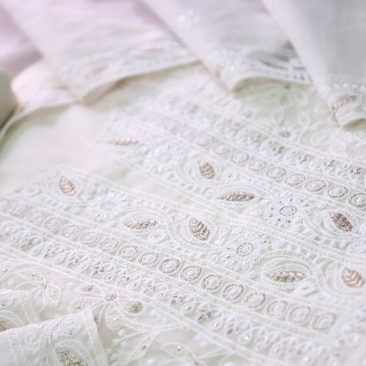 Luxe Shell White Zari with Thread Embroidered Chanderi Set