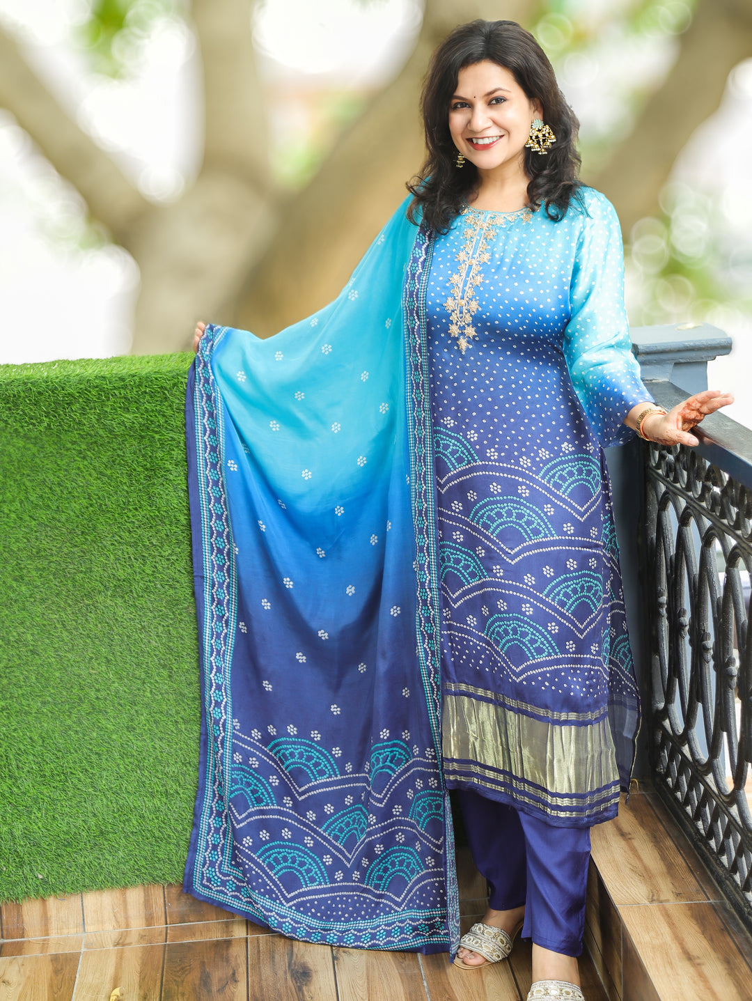 Meera Peacock Blue Embellish Bandhani Muslin 3 Piece Set