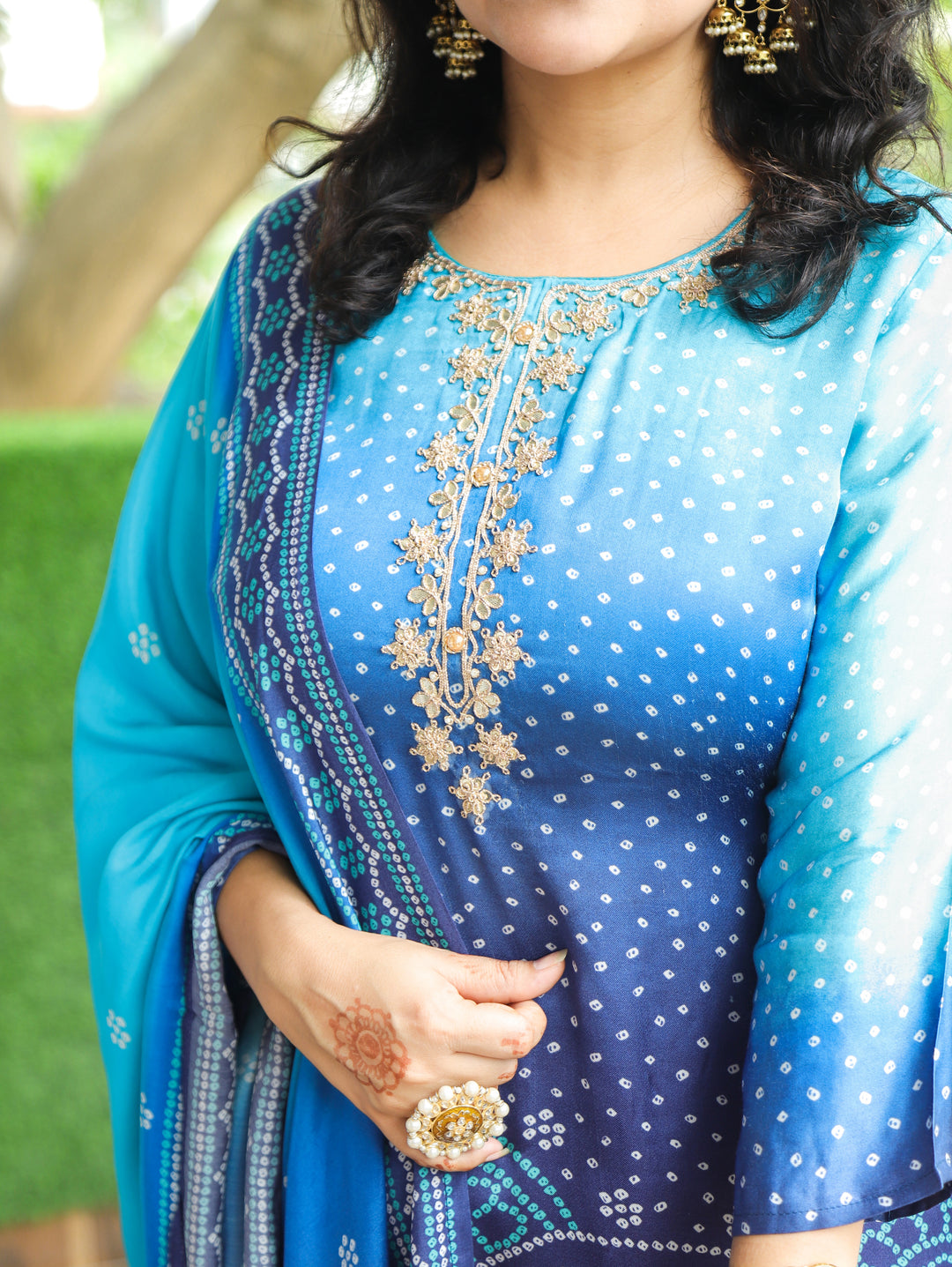 Meera Peacock Blue Embellish Bandhani Muslin 3 Piece Set
