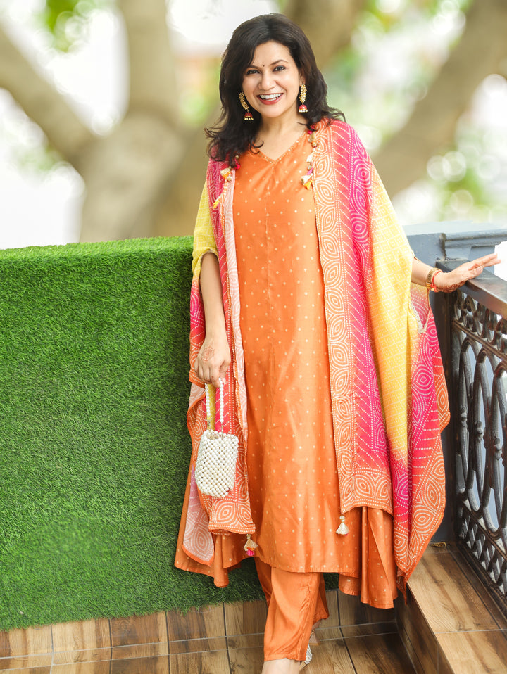 Piya Orange Zari Dobby Cotton Silk Set with Cape