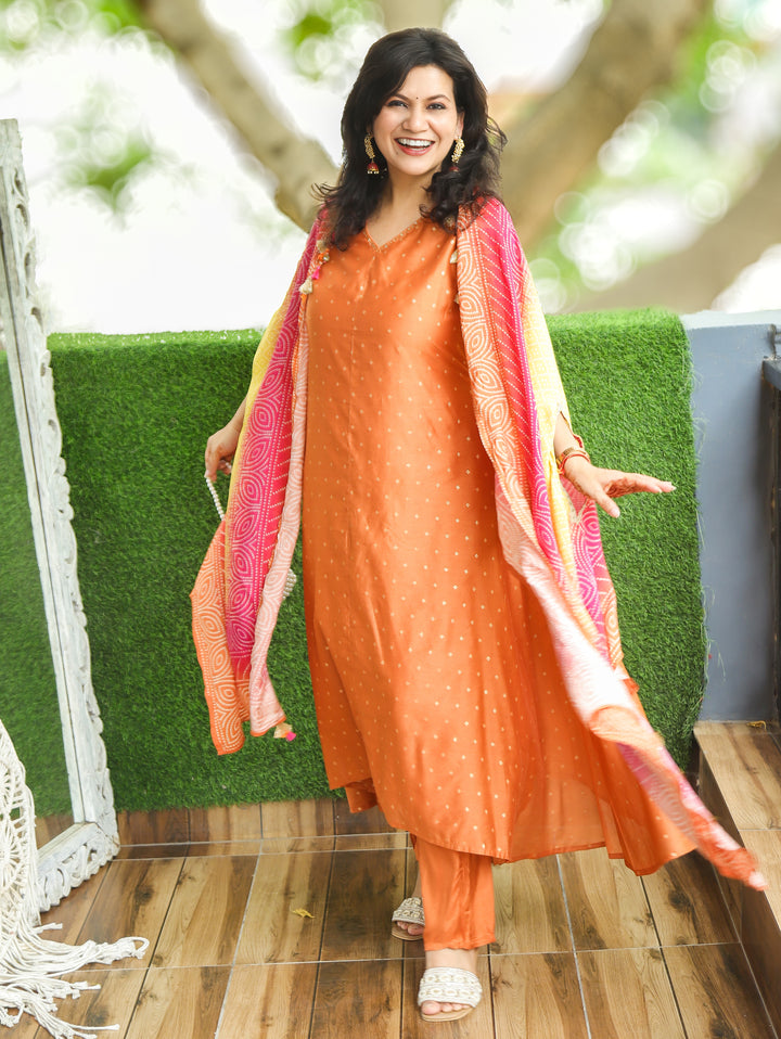 Piya Orange Zari Dobby Cotton Silk Set with Cape