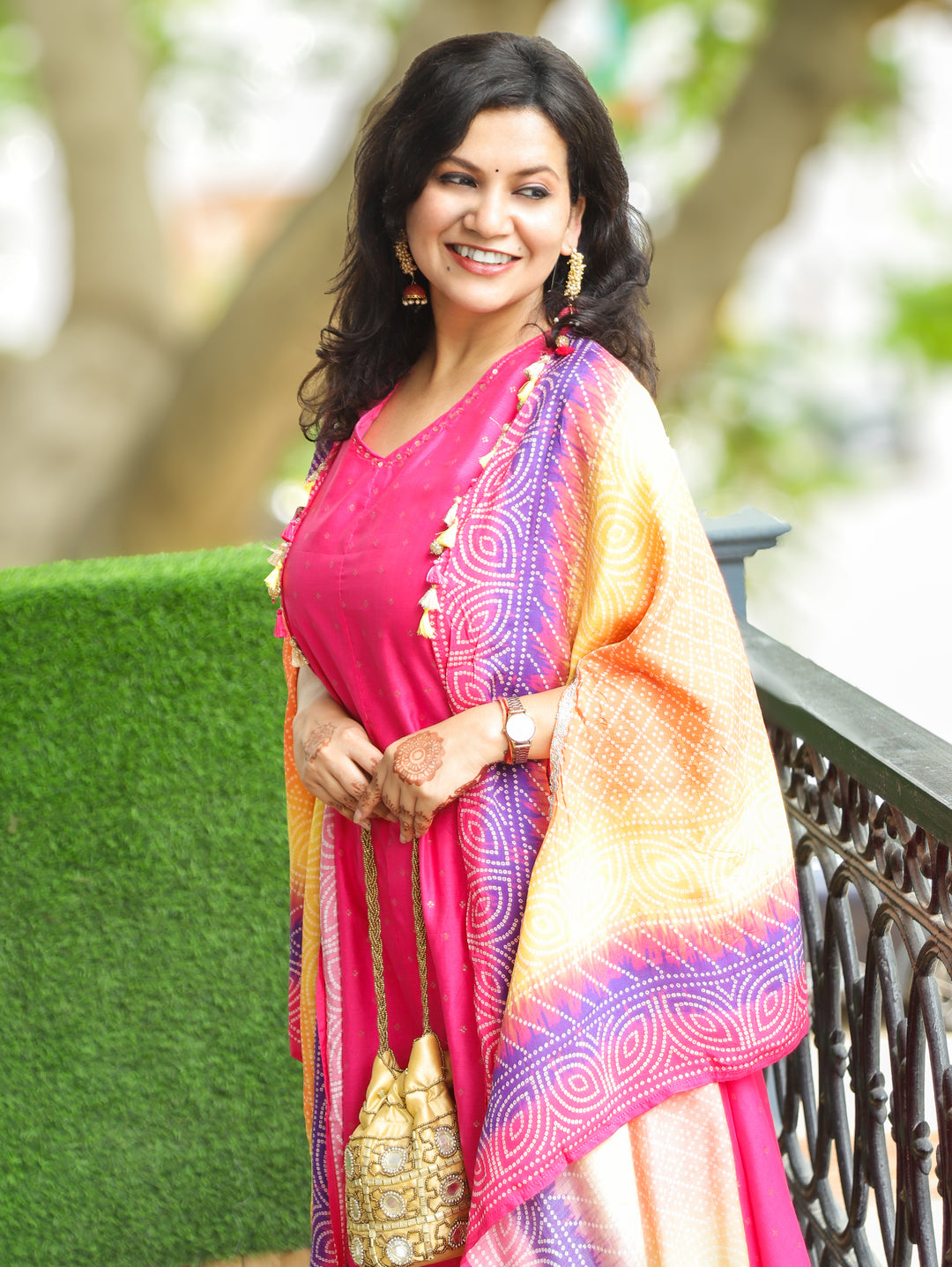 Piya Rani Pink Zari Dobby Cotton Silk Set with Cape