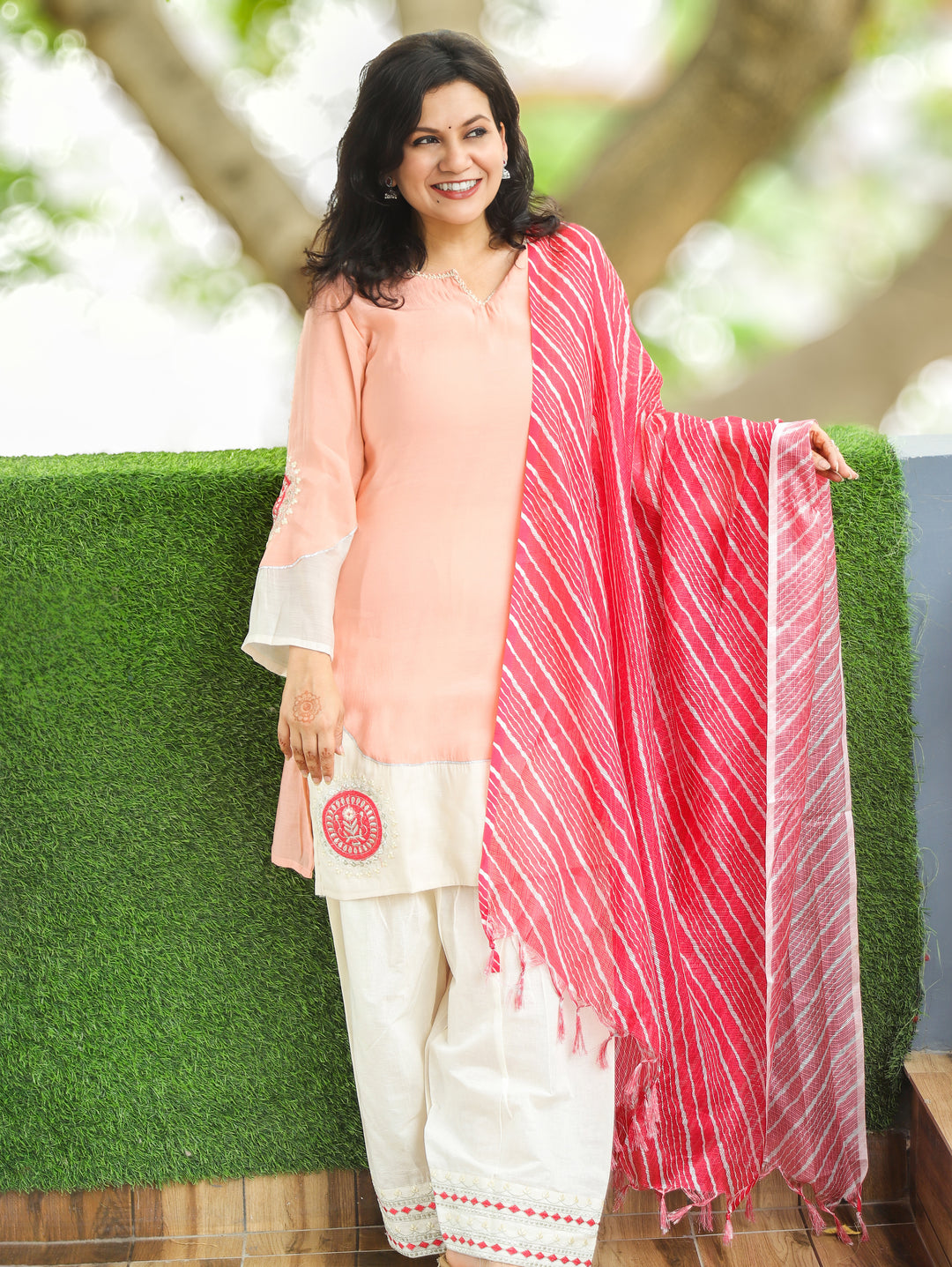 Malaika Peach Embroidered Farsi Mul Chanderi 3 Piece Set