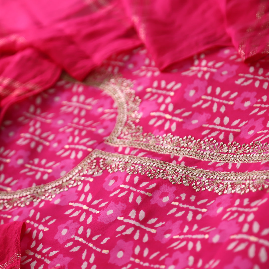 Sajna Rani Pink Embellish Zari Neck Work in Foil Work Modal Suit Set