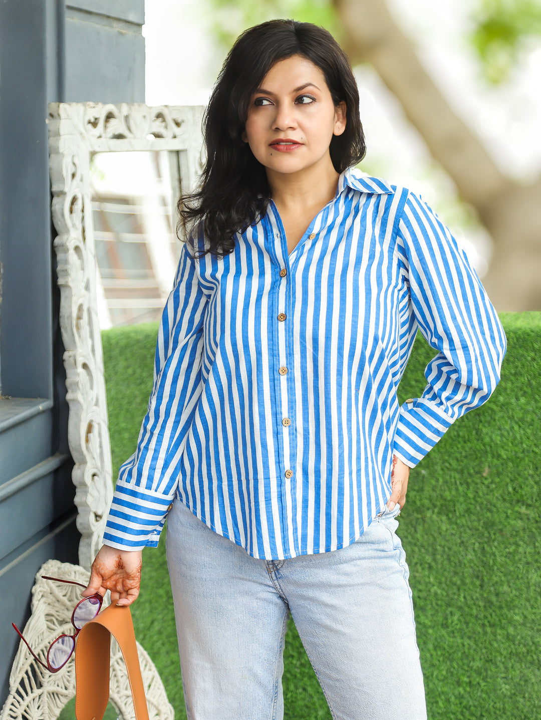 Himani Denim Blue Stripe Print Wood Button Cotton Shirt