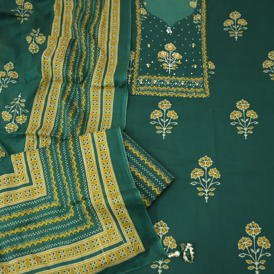 Raina Emerald Green French Knot Yoke Floral Printed Cotton Set