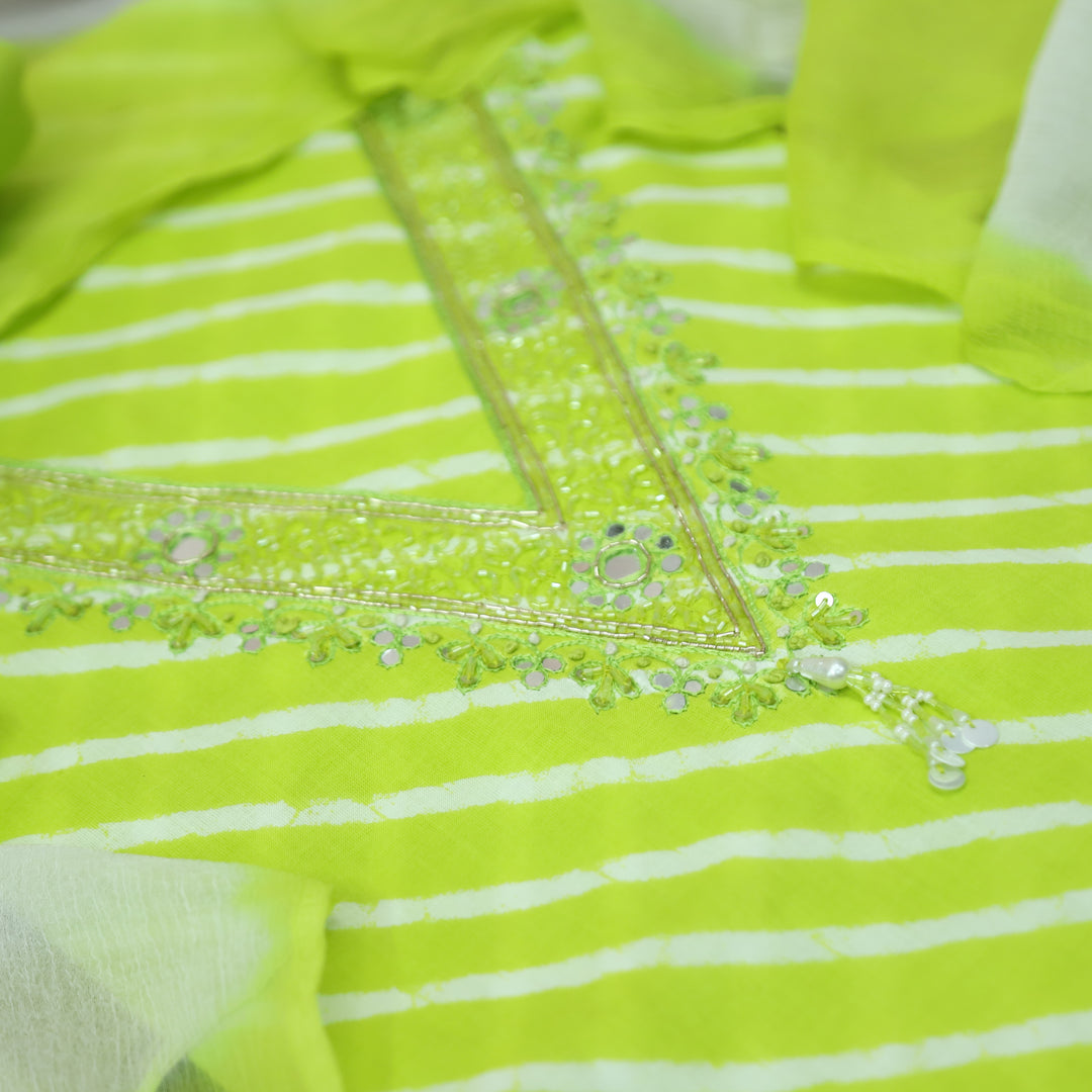 Sunheri Neon Mint V Embellished Neck Leheriya Print Cotton Set