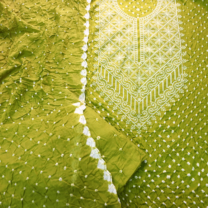 Bandegi Green Authentic Bandhej with Thread Neck Work Cotton Set