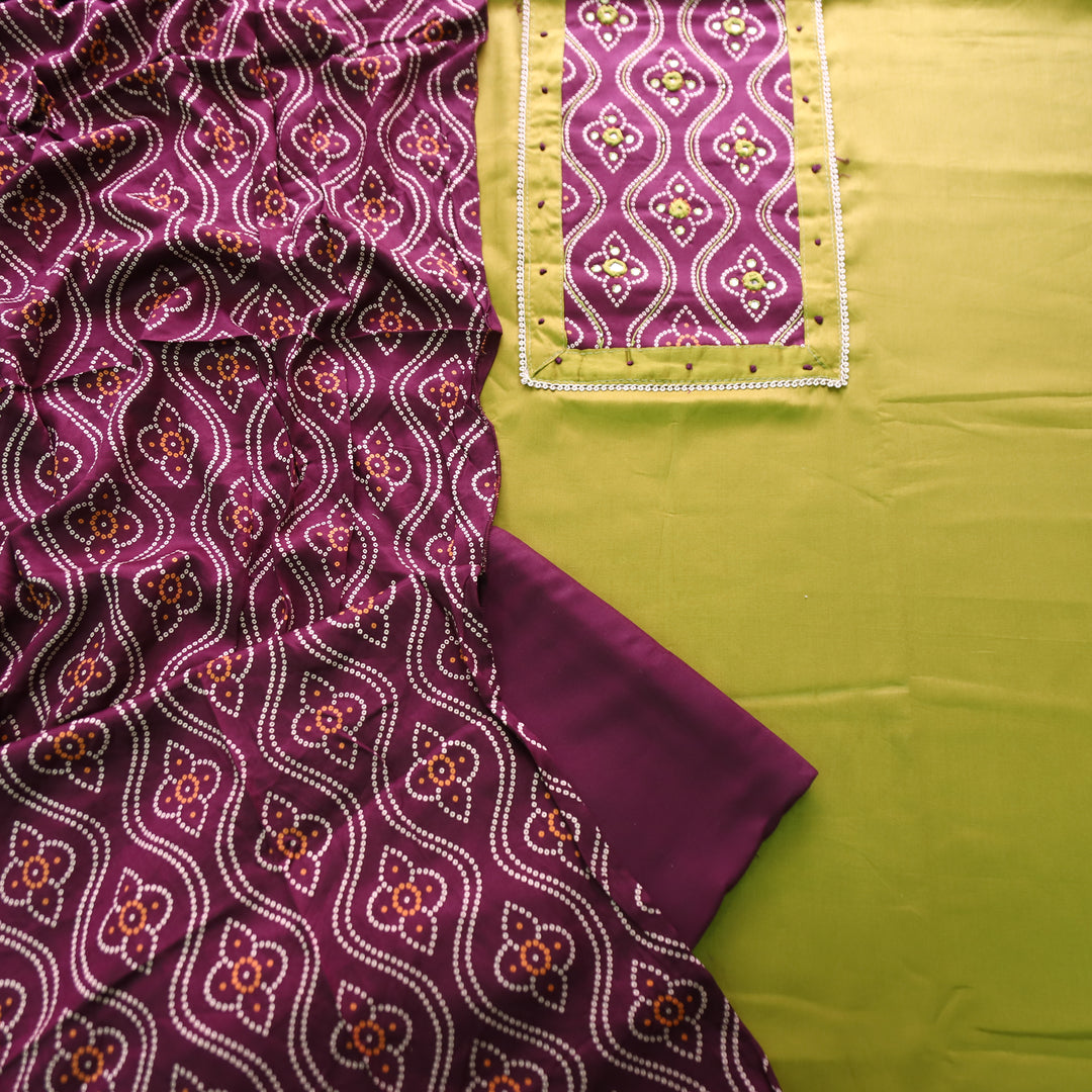 Gajgamini Olive Green Mirror with Bandhani Print Mashru Patch Glazed Cotton Set