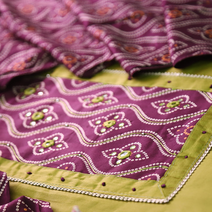 Gajgamini Olive Green Mirror with Bandhani Print Mashru Patch Glazed Cotton Set