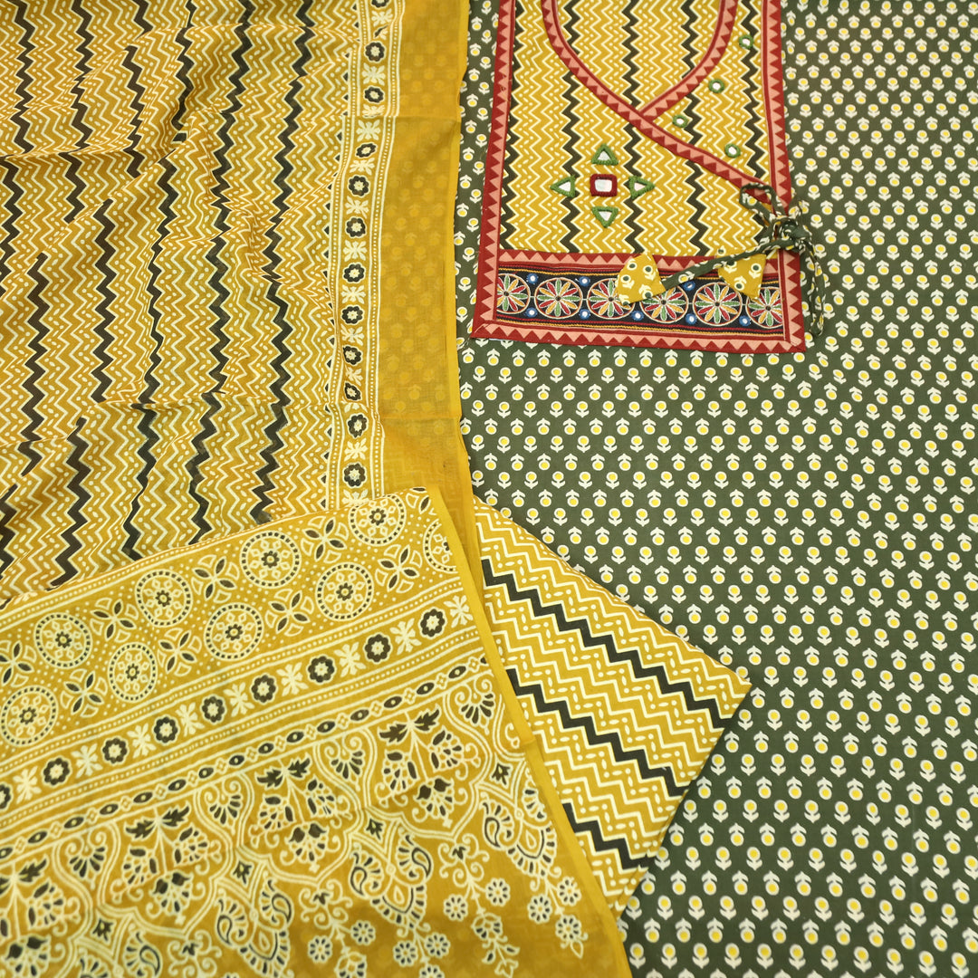 Maurya Foresr Green Angrakha Mirror Work Ajrakh Print Cotton Set